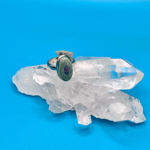 Ruby Fuchsite Genuine Gemstone Ring 925 Sterling Size 8 Oval UV Ruby Ring - Picture 5 of 5